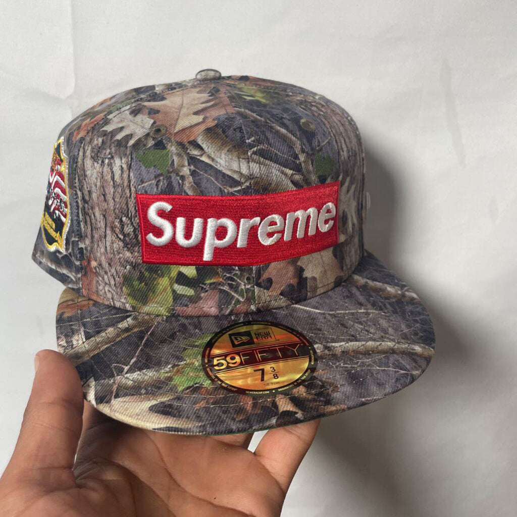 Supreme Camo Fitted Hat