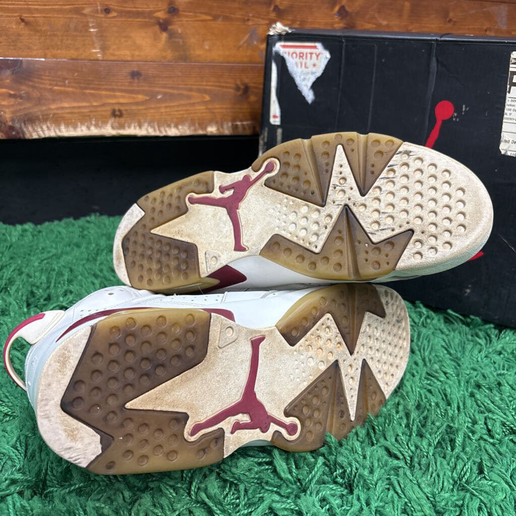 JORDAN 6 MAROON SZ. 10 (BOX)