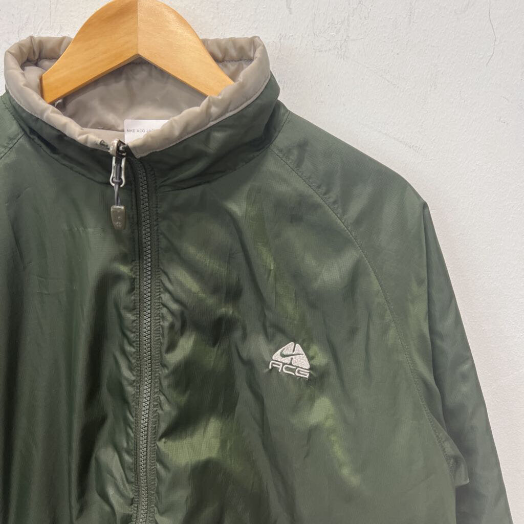 NIKE ACG JACKET