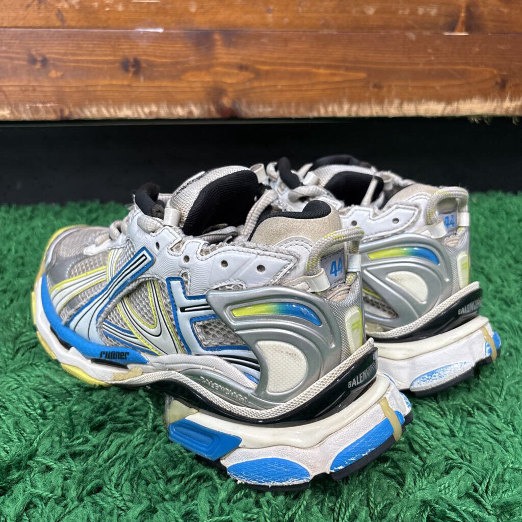 BALENCIAGA RUNNERS SZ. 44 (NO BOX)