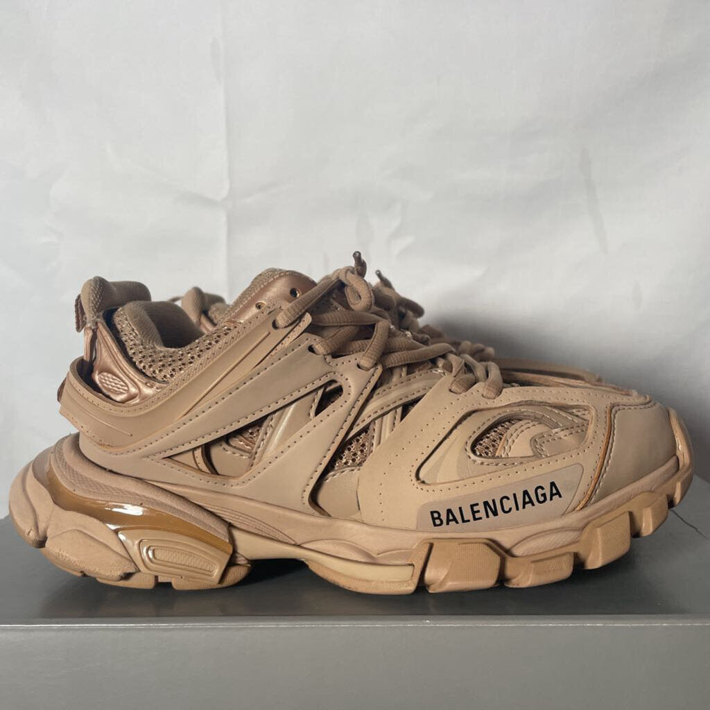 Beige Balenciaga track sneaker sz 37