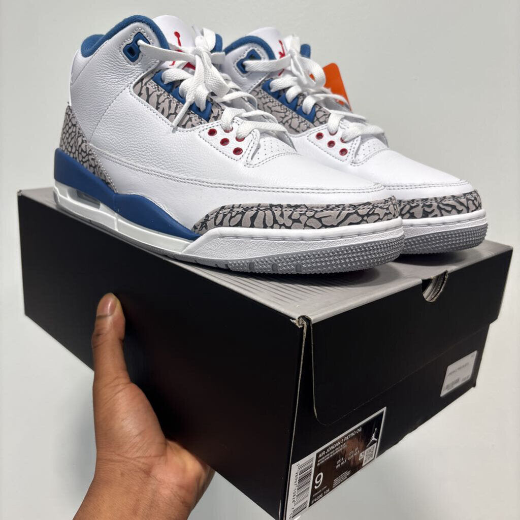 JORDAN 3 TRUE BLUE 9