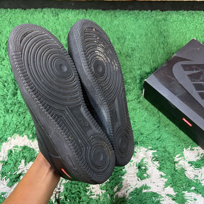 SUPREME NIKE AIR FORCE 1 SZ 10