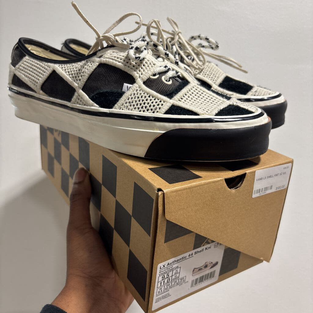 VANS LX SHELL KNIT SZ 9.5