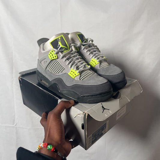Jordan 4 SE Neon Sz.9
