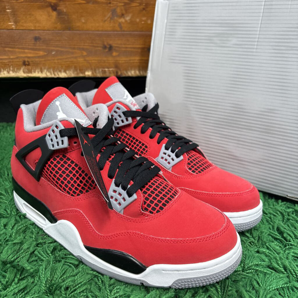 JORDAN 4 TORO BRAVO SZ. 13 (BOX)