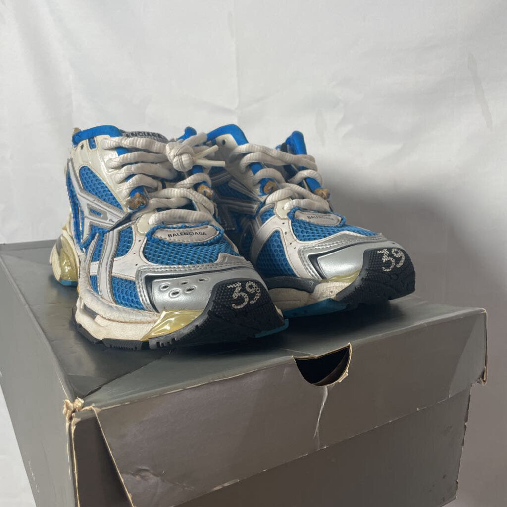 Balenciaga Blue Tracks Sz. 39