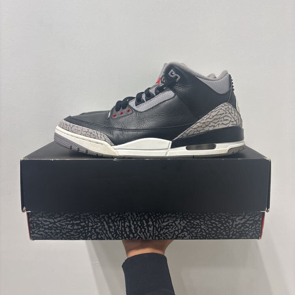 JORDAN 3 BLACK CEMENT SZ 11.5