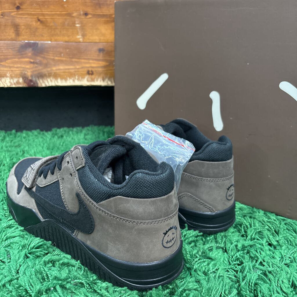 JUMPMAN JACK BROWN SZ. 12.5