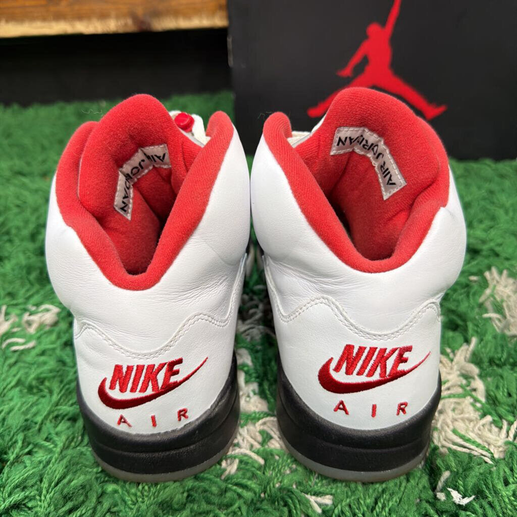 JORDAN 5 FIRE RED SZ 9.5