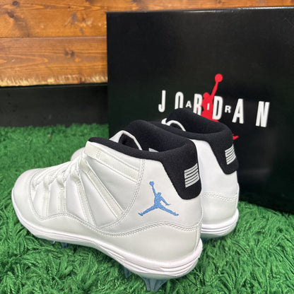 JORDAN 11 "COLUMBIA" CLEATS SZ 9 (BOX)