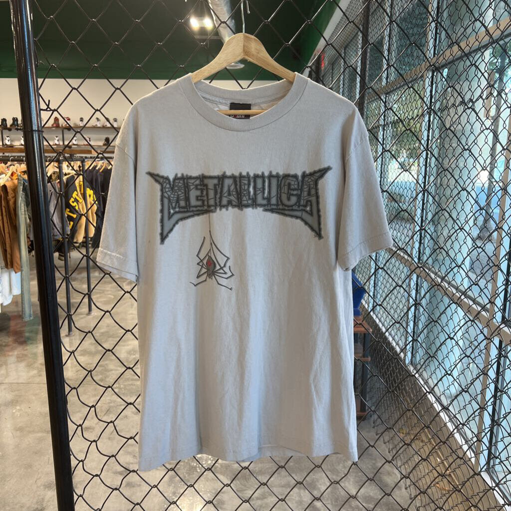 VINTAGE METALLICA // SIZE LARGE
