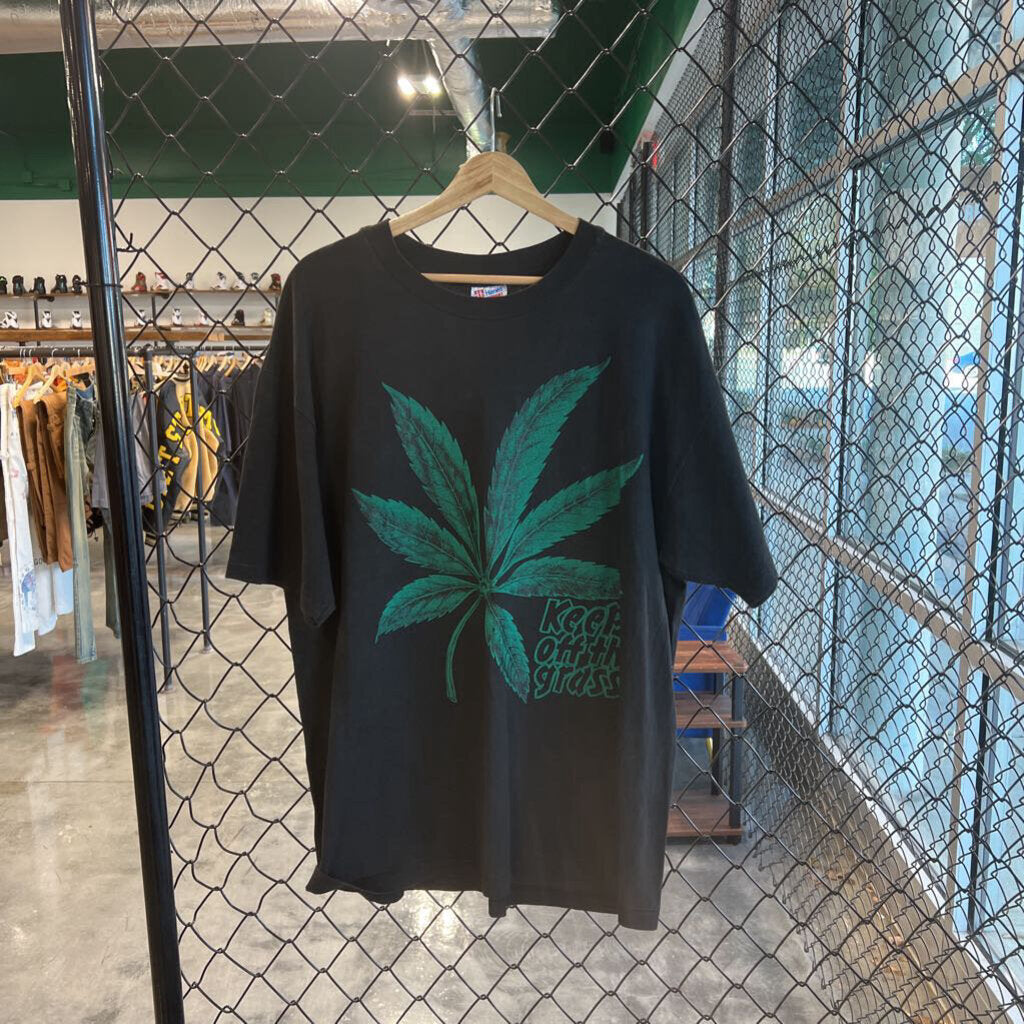90S KEEP OFF GRASS // SIZE X LARGE