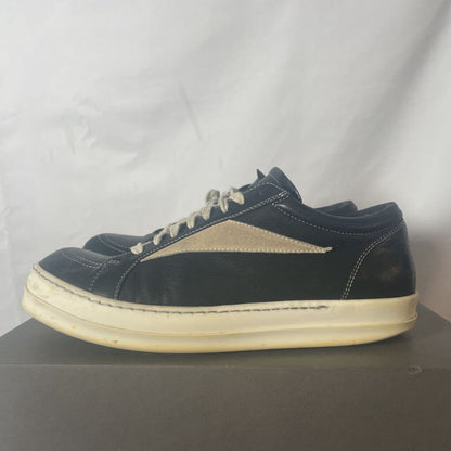 RO Mainline Vans Sz. 42.5