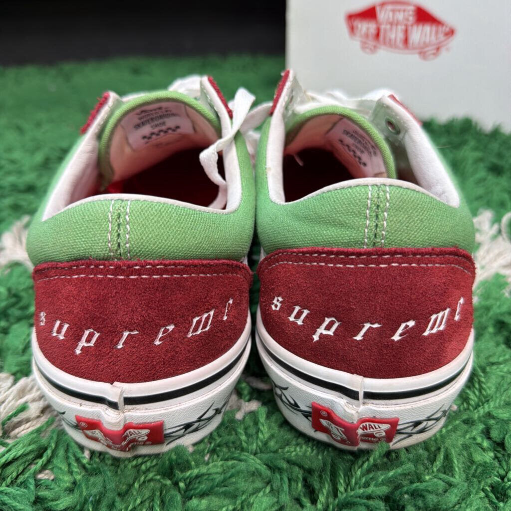 SUPREME OLD SKOOL VANS SZ 9 (BOX)