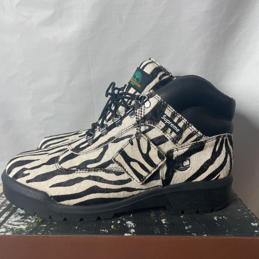 Supreme White Field Boot Sz 10.5