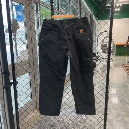 Black Carhartt pants sz 40 x 32