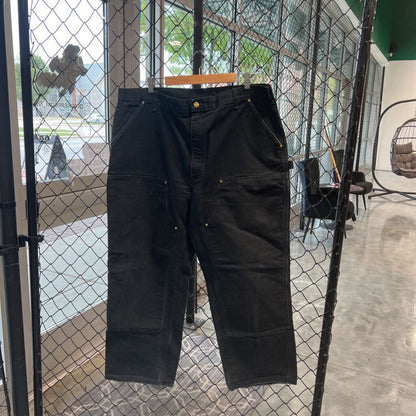 Black Carhartt pants sz 40