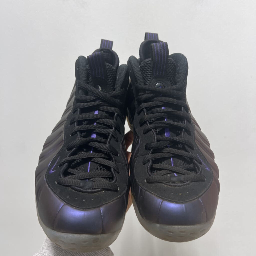 NIKE FOAMPOSITES EGGPLANT SZ. 10 (NO BOX)