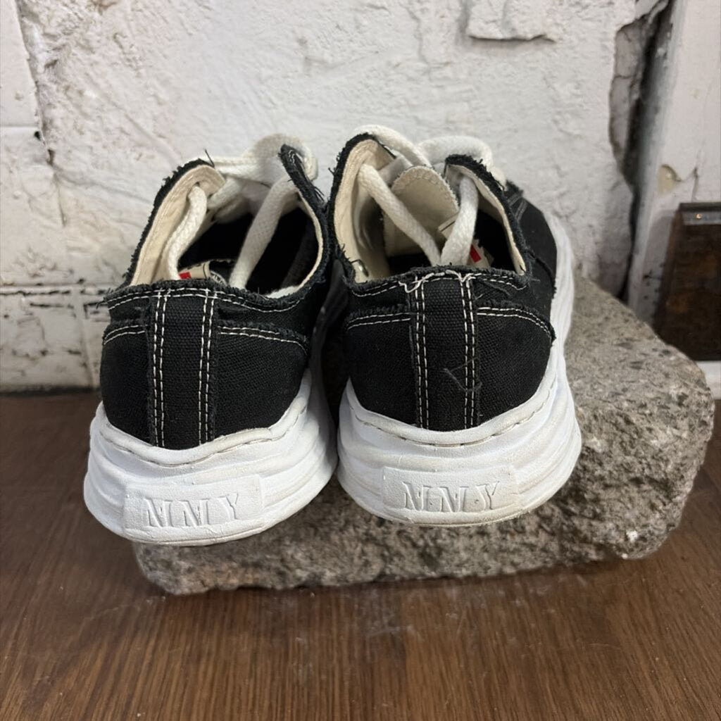 MAISON MIHARA HANK SZ. 44 (NO BOX)