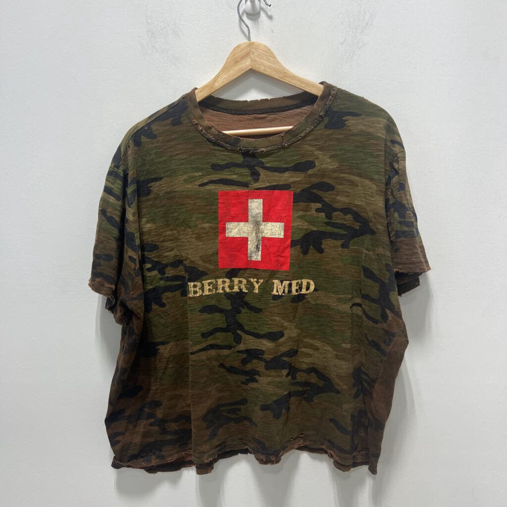 RASPBERRY HILLS TEE // L