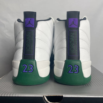 Jordan 12 bucks Sz. 8.5