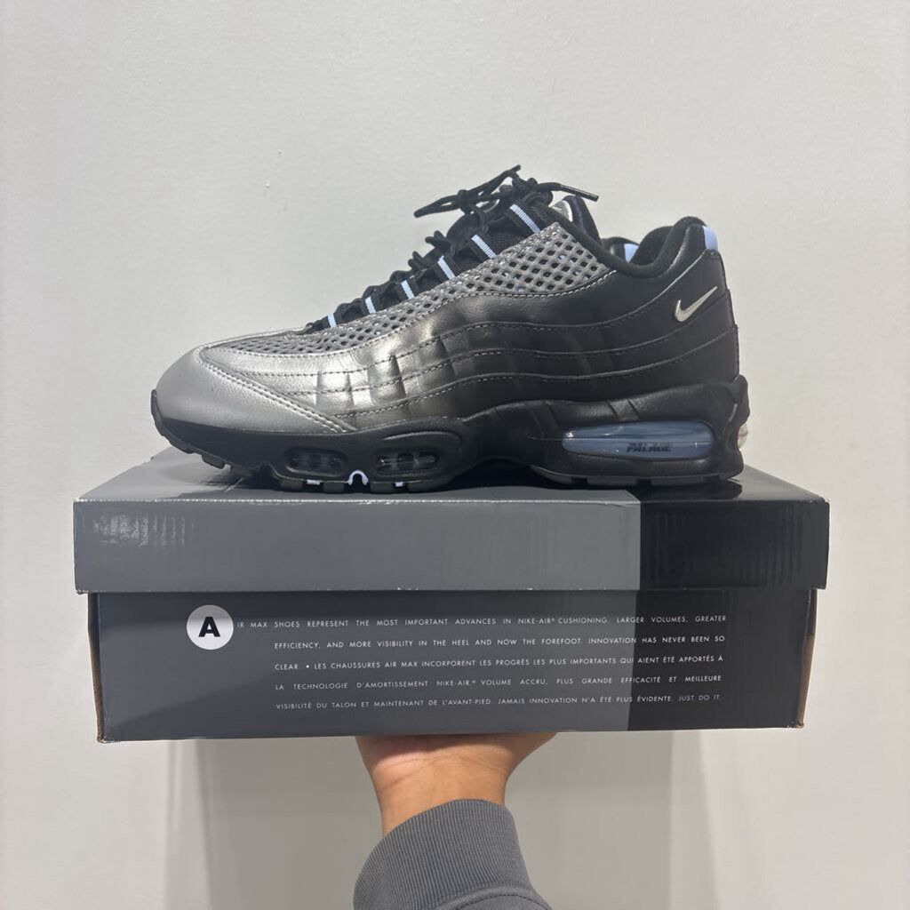 NIKE X PALACE AIR MAX SZ 10.5