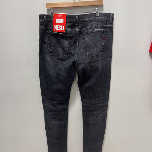 DIESEL JEANS SZ 38