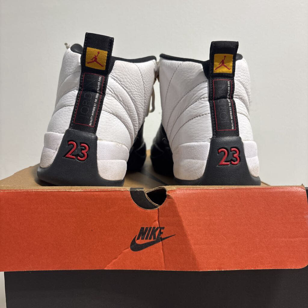 TAXI 12 RETRO // SIZE 10.5 // $100