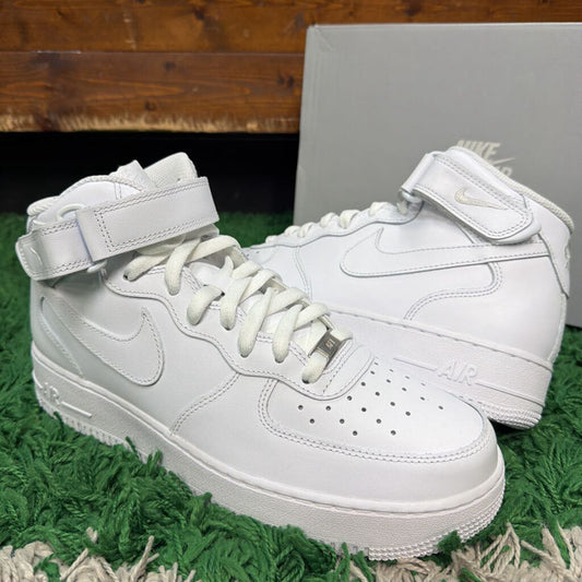 MID AIR FORCE ONE SZ 10 (BOX)