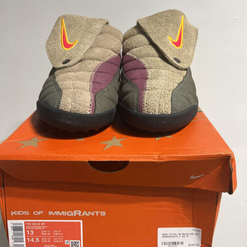 NIKE TOTAL 90 MULE KID OF IMMIGRANTS // SZ 13