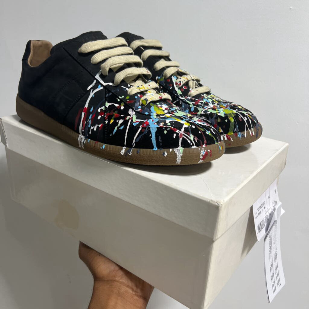 MAISON MARGIELA GALLERY // SZ 46