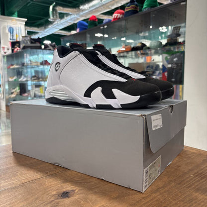 JORDAN 14 BLACK TOE // 13