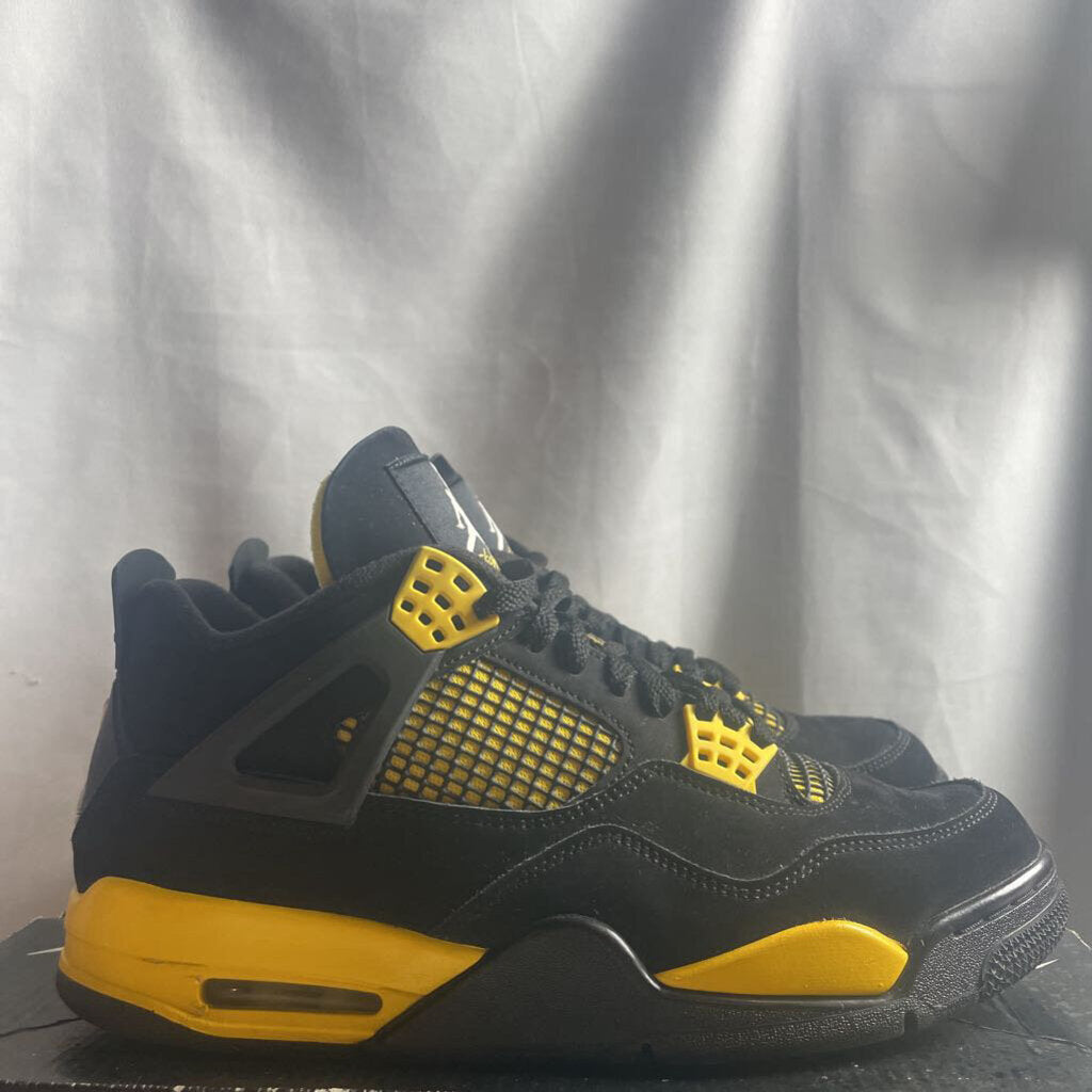 Jordan 4 Thunder Sz. 10