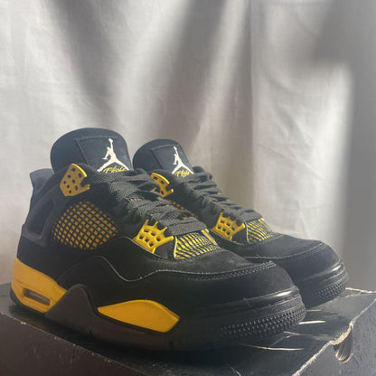 Jordan 4 Thunder Sz. 10