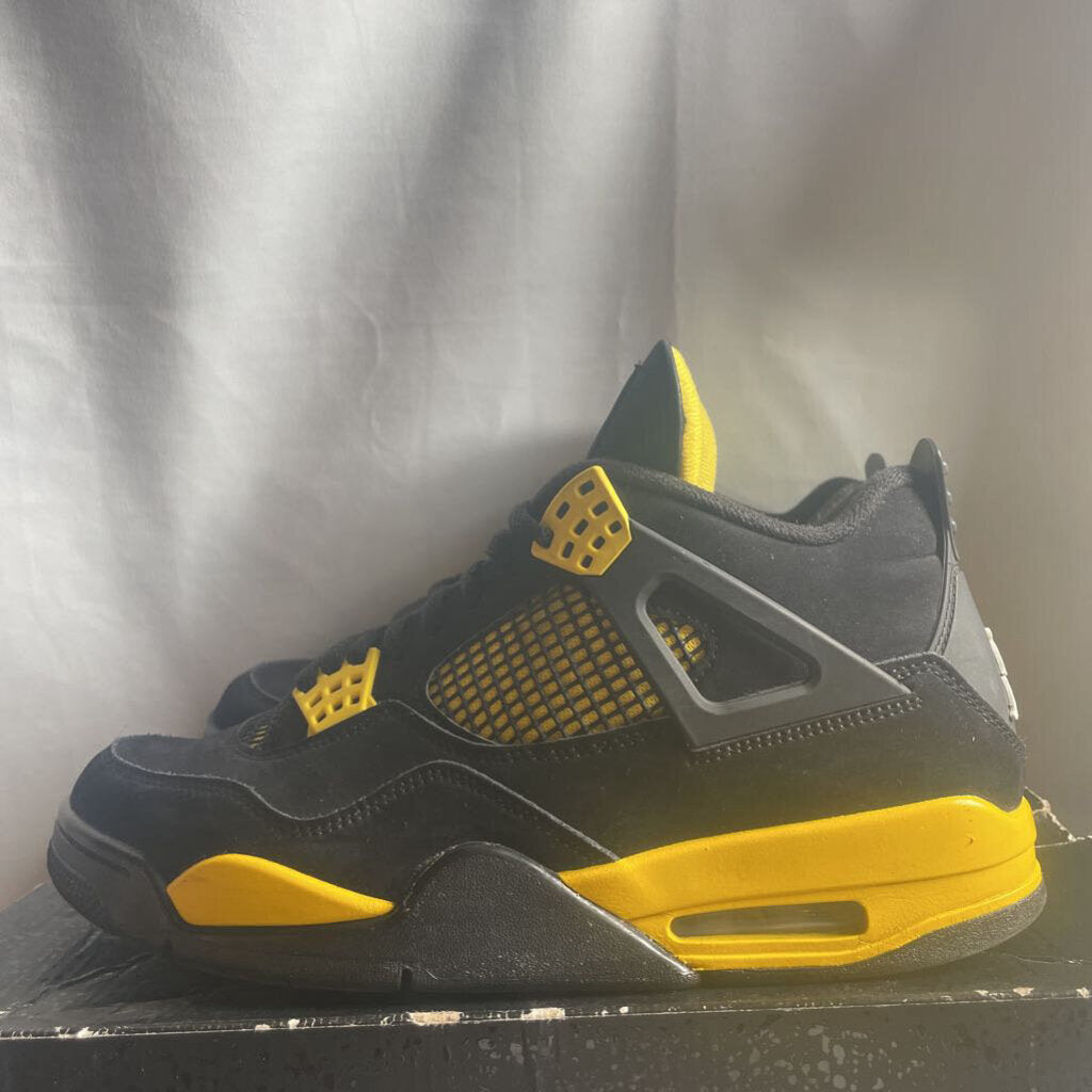 Jordan 4 Thunder Sz. 10