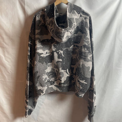 Vale Crystal Camo Zip Up Sz. XL