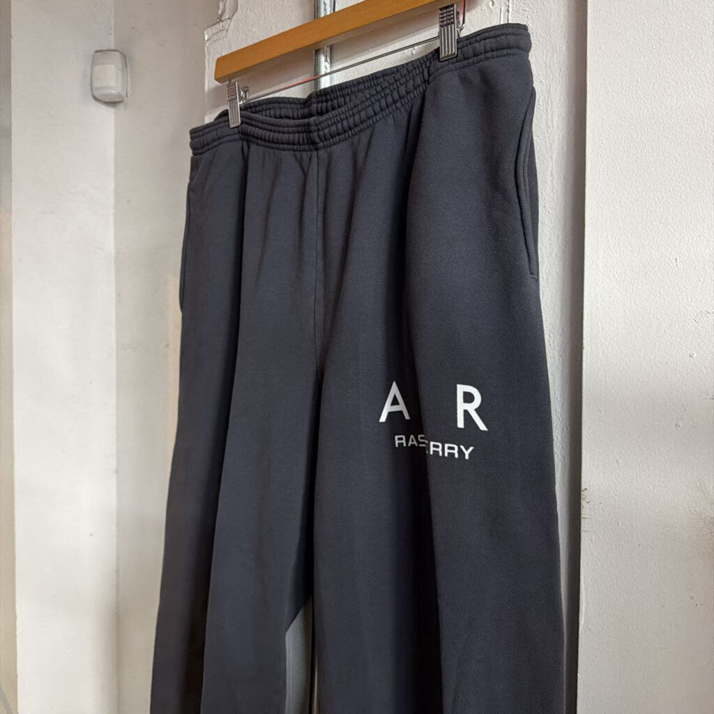 AIR RASBERRY SWEATS SZ XL