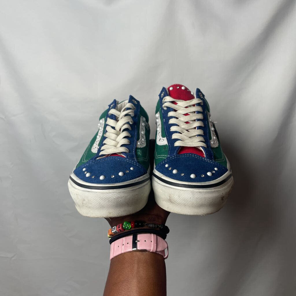 Pearlized Yacht Club Vans Sz. 11.5
