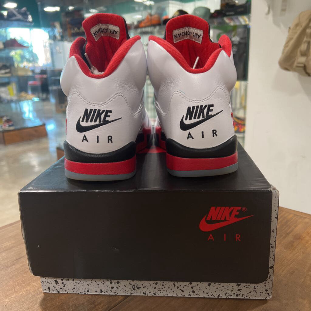 JORDAN 5 FIRE RED // SZ 11