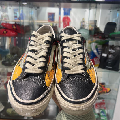 VANS OLD SKOOL FLAMES // 9M