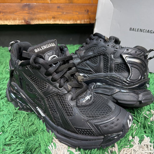 BB TRACK RUNNERS SZ.42 ( BLK )