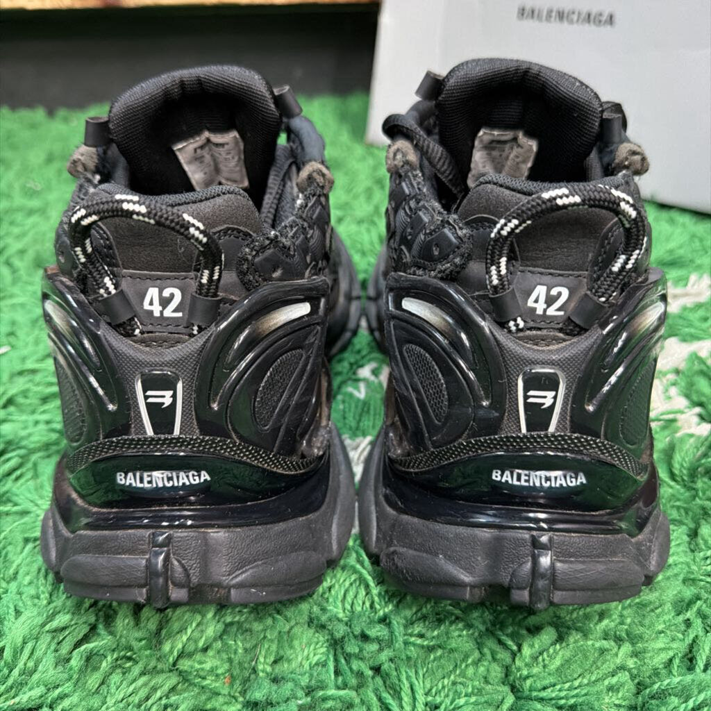 BB TRACK RUNNERS SZ.42 ( BLK )