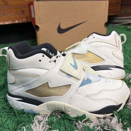 NIKE DIAMOND TURF SZ.10 W BOX